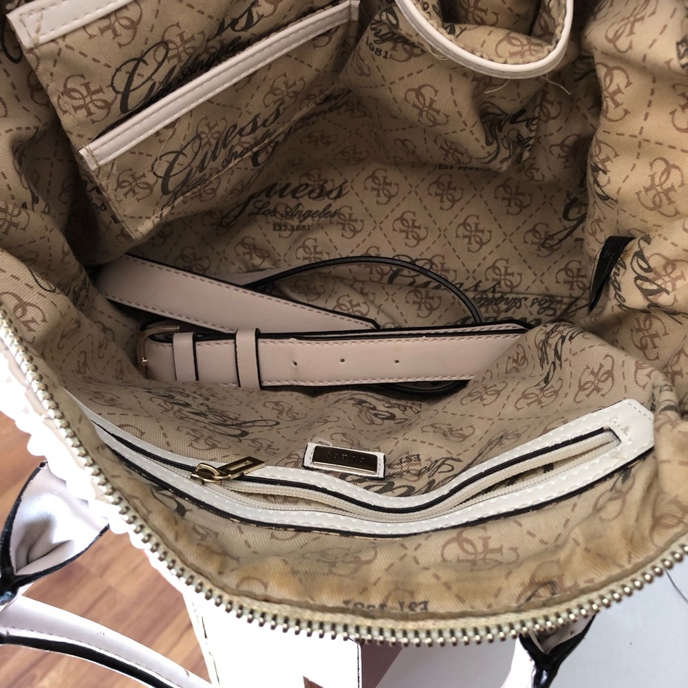 Guess bag